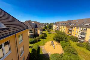 Maisonettewohnung mit 2 Zimmern, Balkon, Küche, Bad, Gäste-WC mit Tiefgaragenstellplatz & Aufzug – Die vollständige Adresse der Immobilie erhältst du vom Anbieter., 40597 Benrath, Düsseldorf – Vorschaubild 6