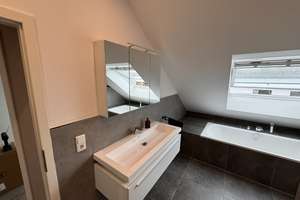 4 Zimmer Wohnung in Wuppertal Heckinghausen  – Heckinghauser Straße 214, 42289 Heckinghausen, Wuppertal – Vorschaubild 13