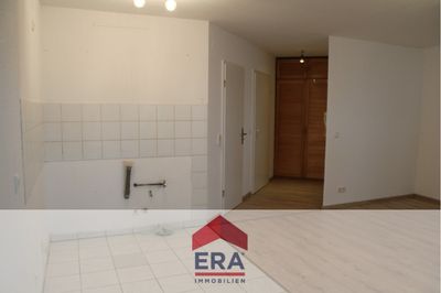 VERKAUFT!! Charmante 1-Zimmer-Erdgeschosswohnung mit Terrasse und Stellplatz in Osthofen