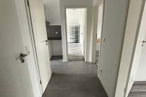 3 Zimmer Wohnung, 3-er WG geeignet, 2. OG, kernsaniert in Köln-Höhenberg – Olpener Strasse 145, 51103 Höhenberg, Köln – Vorschaubild 1