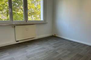 Helle gemütliche 3-Raum-Wohnung – Albert-Schweitzer-Ring 2a, 8112 Wilkau-Haßlau – Vorschaubild 2
