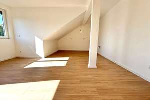 Exklusive Dachgeschosswohnung- frisch saniert & sofort bezugsfertig – Die vollständige Adresse der Immobilie erhältst du vom Anbieter., 45138 Südostviertel, Essen – Vorschaubild 4