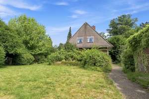Bremen Oberneuland: Großzügig wohnen, individuell gestalten. Tolles Haus mit riesigem Garten  – Die vollständige Adresse der Immobilie erhältst du vom Anbieter., 28355 Oberneuland, Bremen – Vorschaubild 2