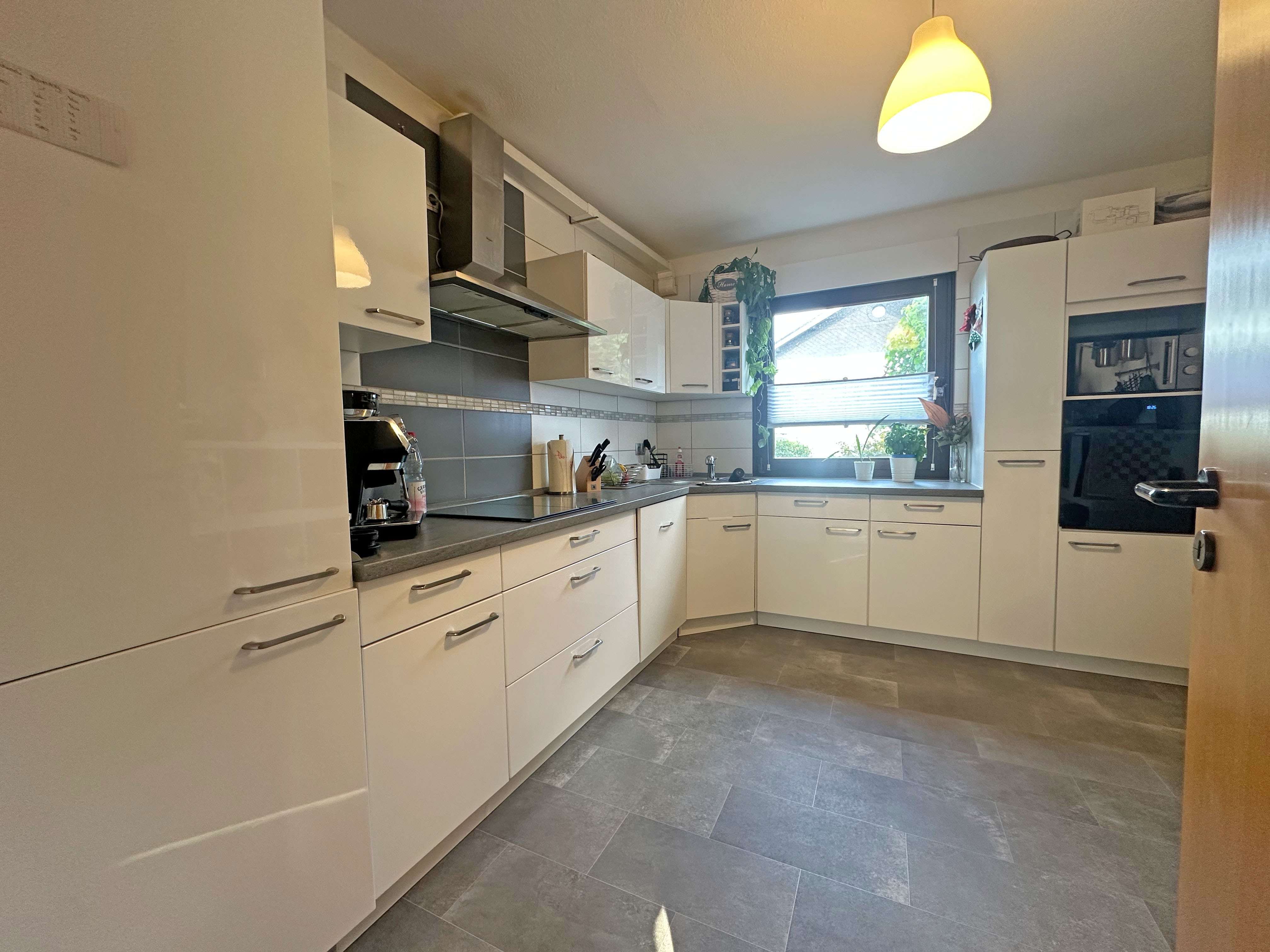 Immobilie in Hainburg - Ruhig gelegenes Dreifamilienhaus - langfristig vermietet - Bild 2