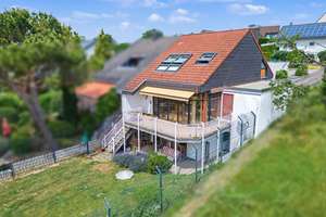 Charmante Doppelhaushälfte in Feldrandlage – Wohnen mit viel Platz und Naturanschluss im Thomashof