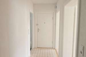 Kernsaniert: Neues Bad, neue Küche, echter Holzdielenboden — bezugsfertig für Singles, Paare o. WG – Juister Weg 10, 30163 List, Hannover – Vorschaubild 5