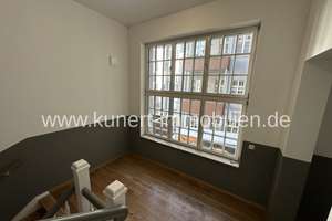 Bezugsfreie Dachgeschoßwohnung in excellenter Wohnlage am Leipziger Innenring mit großer Terrasse – Die vollständige Adresse der Immobilie erhältst du vom Anbieter., 4103 Zentrum-Ost, Leipzig – Vorschaubild 3
