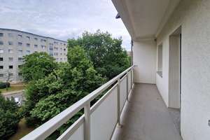 Wir renovieren! 3-Raum-Wohn(t)raum! Jetzt anfragen und besichtigen! – Hetzdorfer Straße 5, 1169 Gorbitz-Ost, Dresden – Vorschaubild 5