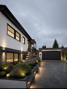 Einfamilienhaus mit Souterrain und Pool in Vaihingen an der Enz-direkt an der Natur