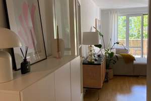 2-Zimmer-WHG ruhig mit  großem Süd-Balkon