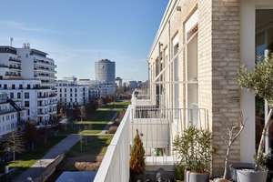 RIVIERA NIZZA am BelsenPark: 4-Zi-ETW im 4. OG. Lift. EBK. Parkett. 2 Bäder. Balkon. TG auf Wunsch. – Theo-Champion-Straße xx, 40549 Oberkassel, Düsseldorf – Vorschaubild 20