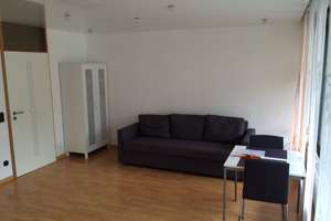 Von Privat: Schöne 3-Zimmer-Wohnung mit zwei Bädern, HWR und zwei Balkonen in Mainz-Finthen – Sertoriusring 5, 55126 Finthen, Mainz – Vorschaubild 2