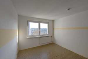 **3-Raumwohnung - Arbeit investieren, Miete sparen** – Johannes-Göderitz-Str. 89, 39130 Magdeburg – Vorschaubild 3