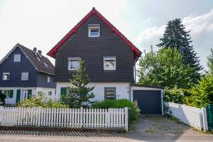 Großzügiges Einfamilienhaus in Braunschweig Gartenstadt. Familiendomizil mit Charme & Gartenidylle – Die vollständige Adresse der Immobilie erhältst du vom Anbieter., 38122 Westliches Ringgebiet, Braunschweig – Vorschaubild 2