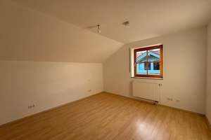 Gepflegtes 4-Zimmer Einfamilienhaus mit Garage in Kolbermoor – Die vollständige Adresse der Immobilie erhältst du vom Anbieter., 83059 Kolbermoor – Vorschaubild 5