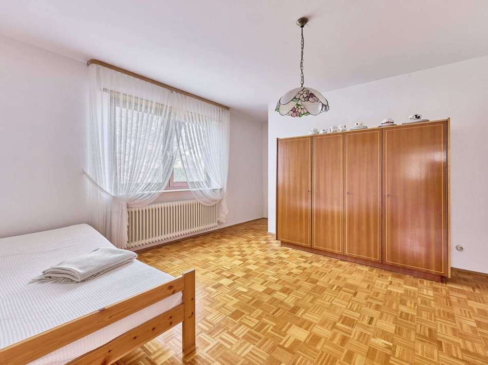 Schlafzimmer OG