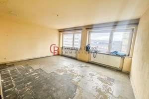 freie 2-Zimmer-Wohnung sanierungsbedürftig für Kapitalanlage oder Selbstnutz *Provisionsfrei* – Die vollständige Adresse der Immobilie erhältst du vom Anbieter., 28195 Bahnhofsvorstadt, Bremen – Vorschaubild 2