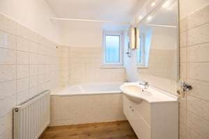 Kapitalanlage | Möblierte 7-Zi-Maisonette | Augsburger Altstadt | – Die vollständige Adresse der Immobilie erhältst du vom Anbieter., 86153 Jakobervorstadt-Nord, Augsburg – Vorschaubild 8