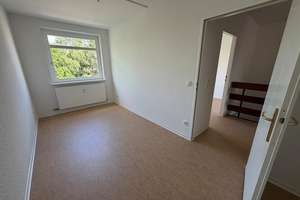 Geräumige Vierzimmerwohnung mit Balkon in Rudow - WBS erforderlich ! – Neuköllner Str. 304, 12357 Rudow, Berlin – Vorschaubild 12