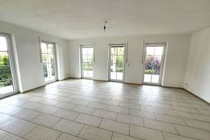 Großzügiges Toskana-Reiheneckhaus mit 5 Zimmer, 1 Appartement und 2 Terrassen in Schierling – Die vollständige Adresse der Immobilie erhältst du vom Anbieter., 84069 Schierling – Vorschaubild 5