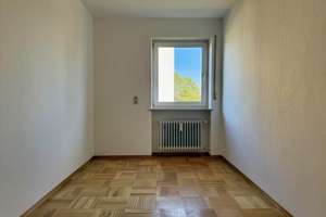 Flexible 3–4 Zimmer Wohnung mit Loggia und Tiefgaragenstellplatz in Augsburg-Haunstetten – Die vollständige Adresse der Immobilie erhältst du vom Anbieter., 86179 Haunstetten-Nord, Augsburg – Vorschaubild 10