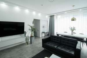 Attraktive 4-Zimmer-Eigentumswohnung mit Garage, großer Terrasse und Gartenzugang in Lierenfeld