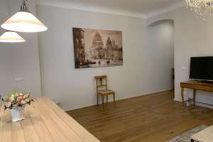 Stilvolle Stuckwohnung in Charlottenburg – Die vollständige Adresse der Immobilie erhältst du vom Anbieter., 14057 Charlottenburg, Berlin – Vorschaubild 3