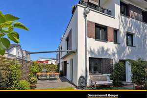 Attraktives Stadthaus in beliebter Lage – Die vollständige Adresse der Immobilie erhältst du vom Anbieter., 22455 Niendorf, Hamburg – Vorschaubild 1