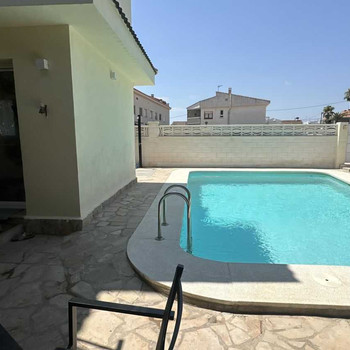 Villa zum Verkauf in Playa de Juanito, 6 Schlafzimmer.