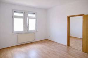 Gepflegtes Mehrfamilienhaus mit drei Wohneinheiten, Balkonanlage und Garten – 67065 Mundenheim, Ludwigshafen am Rhein – Vorschaubild 13