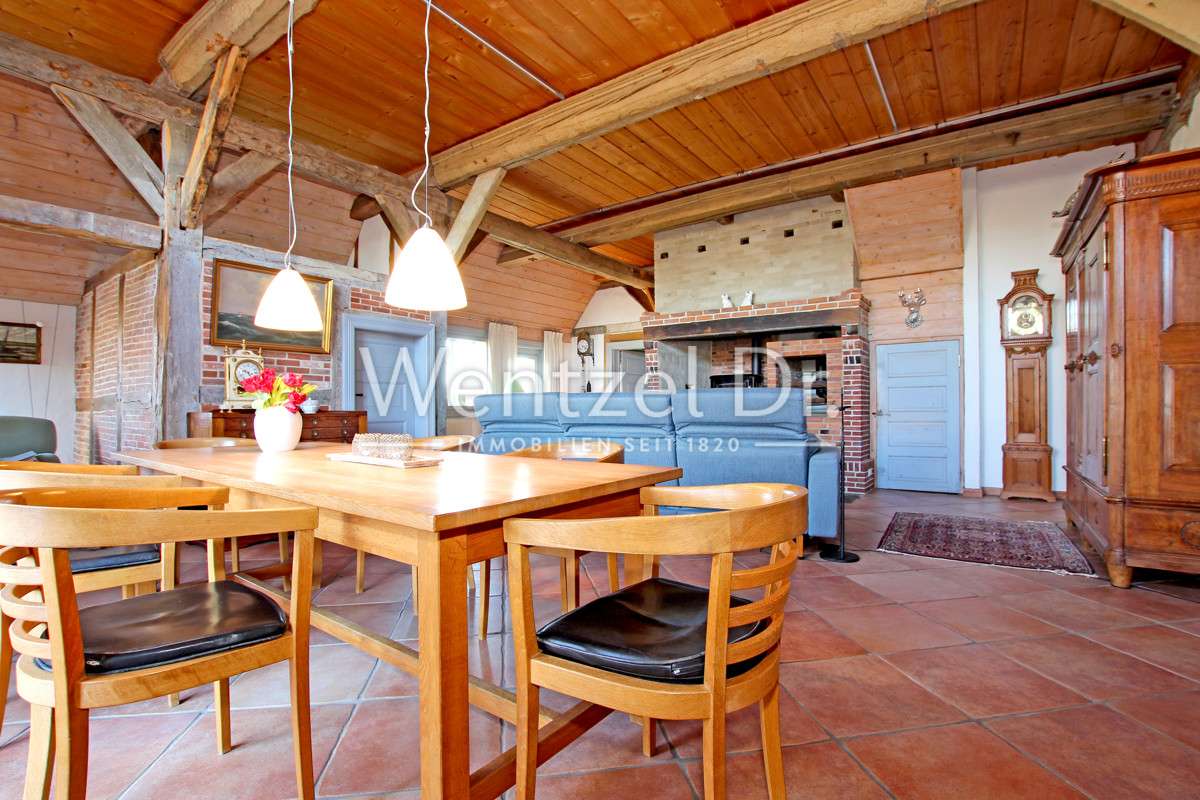 Immobilie in Grünendeich - Einzigartiges und komplett saniertes Fachwerk-Juwel zum Kauf in Grünendeich - Wentzel Dr. - Bild 0