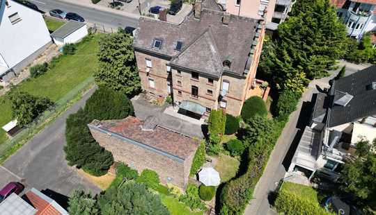 Bild von Charmantes Altbau-MFH mit 5 WE in Eltville! Dachgeschosswohnung bereits freigestellt!