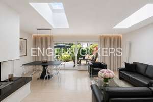 Modernisiertes Familienhaus mit Kamin und eigenem Garten – Die vollständige Adresse der Immobilie erhältst du vom Anbieter., 12209 Lichterfelde, Berlin – Vorschaubild 3