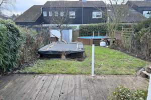 Bonn-Heiderhof: Gemütliches Reihenhaus sucht neue liebevolle Eigentümer! Garten, Pool, Kamin, Garage