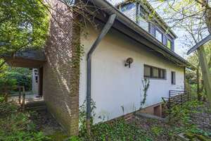 Freistehendes Zweifamilienhaus mit zwei Stellplätzen und Garage, am ruhigen Privatweg gelegen. – Die vollständige Adresse der Immobilie erhältst du vom Anbieter., 40489 Angermund, Düsseldorf – Vorschaubild 8
