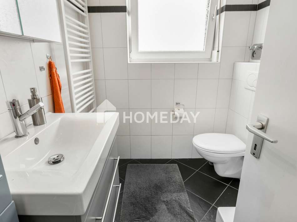 1. OG Badezimmer 1