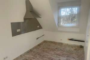 großzügige Maisonett in freistehender Altbauvilla  in Bahnhofsnähe/Kurpark, PKW Stellplatz vorhanden – Kaiser Friedrich Ring 77, 65185 Südost, Wiesbaden – Vorschaubild 8