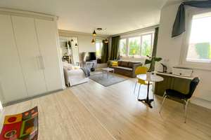Zu Vermieten: Helle 2-Zimmer Dachgeschosswohnung mit Balkon in Charlottenburg – Die vollständige Adresse der Immobilie erhältst du vom Anbieter., 10585 Charlottenburg, Berlin – Vorschaubild 8