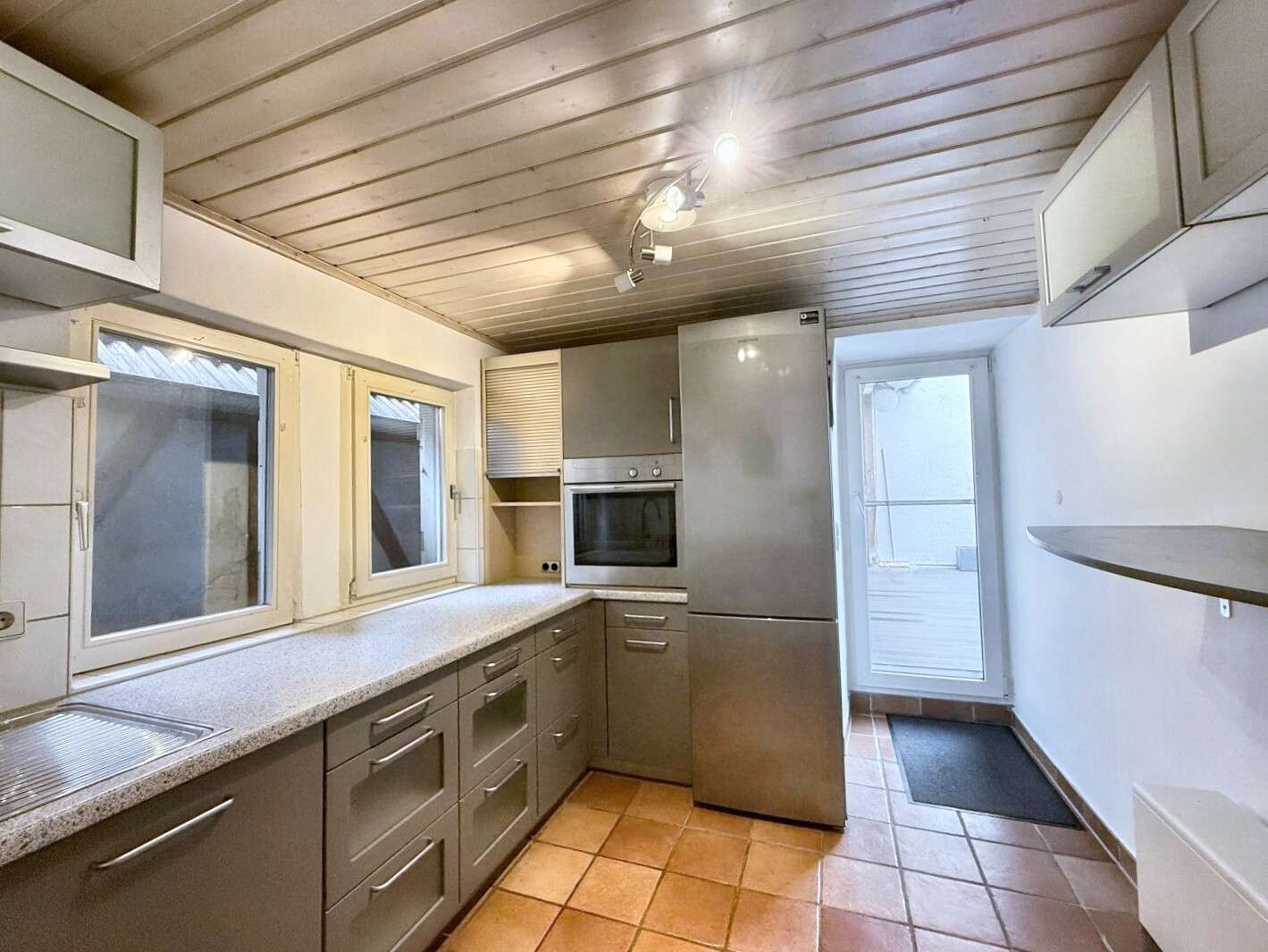 Immobilie in Wiernsheim - Kernsaniertes Fachwerkhaus - Bild 2