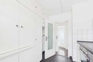 Großzügige 5-Zimmer-Wohnung auf zwei Ebenen in ruhiger Sackgasse Nürnberg-Reichelsdorf – Die vollständige Adresse der Immobilie erhältst du vom Anbieter., 90453 Reichelsdorf, Nürnberg – Vorschaubild 11