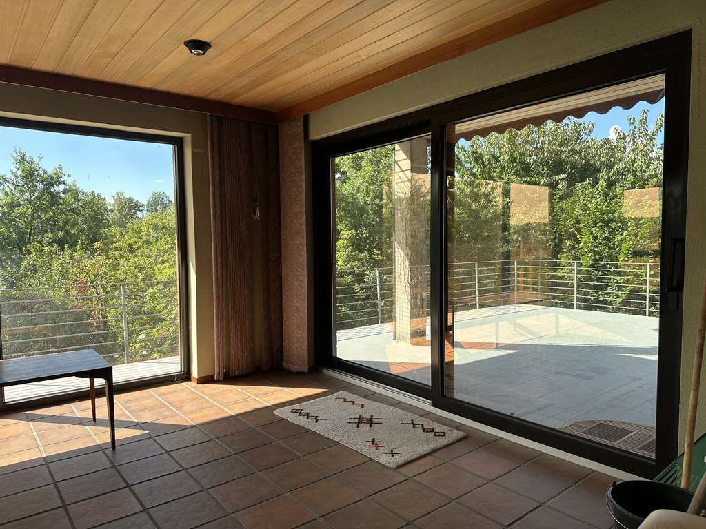 Immobilie in Hardegsen - * Hardegsen * Attraktives Zweifamilienhaus mit ausgebautem Dachgeschoss * GS ca. 999 m² * Garage * - Bild 4