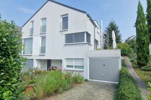 Ein Zuhause zum Verlieben – Doppelhaushälfte im Schönblick – Schönblick 36/1, 73732 Liebersbronn, Esslingen am Neckar – Vorschaubild 1