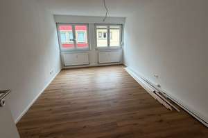 Großzügige, WG-taugliche, ruhige 3-Zimmer-Wohnung-direkt am Rathaus – Die vollständige Adresse der Immobilie erhältst du vom Anbieter., 74072 Heilbronn, Heilbronn – Vorschaubild 7