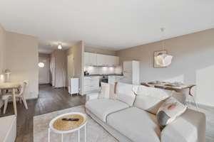 Möblierte Wohnung mit 2 Zimmern und Balkon in Duisburg – Kardinal Galen Str. 108, 47058 Duissern, Duisburg – Vorschaubild 2