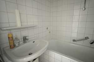 Schöne 2 Zimmer Wohnung mit 2 Balkonen und EBK – Tersteegenstr. 61, 40474 Düsseldorf – Vorschaubild 7
