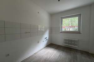 Modernisiert & gemütlich – 2-Zimmer-Wohnung im Erdgeschoss – Feldwiese 12, 45327 Katernberg, Essen – Vorschaubild 3