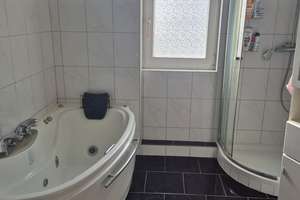 Charmantes, renoviertes Reihenmittelhaus, bezugsfrei ab sofort – Bechtstr. 5, 74076 Heilbronn, Heilbronn – Vorschaubild 2