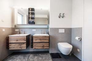 Helles Vollmöbliertes Penthouse Apartment in Neubau (3 Zimmer/121qm+Parking+Gym-Room) [ENG+DE+ESP] – Weinbergerstraße 61, 81241 Pasing, München – Vorschaubild 23