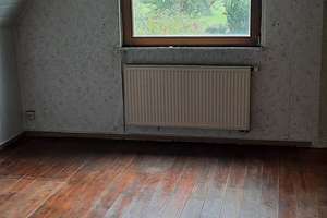 Charmantes Haus mit 3 Zimmern und 2400 m² Grundstück in Kleinwallstadt – Schlossstraße 40, 63839 Kleinwallstadt – Vorschaubild 5