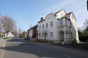 Mehrgenerationenhaus zur Eigennutzung oder solide Anlageimmobilie mit Garagen in Buer-Mitte – Gelsenkirchen – Vorschaubild 3